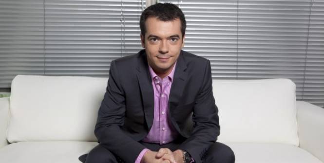 sportsmarketing's tweet photo. [MERCATO SPORT BUSINESS] @CyrilLinette quitte @canalplus et devient nouveau DG de @lequipe. #medias http://t.co/ax5qVf02Ek