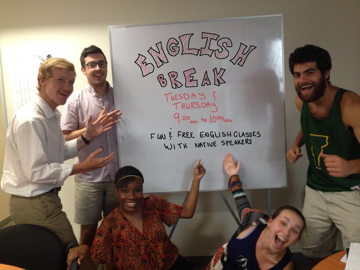 STEP_Program's tweet image. Come play with us tomorrow @ 9am! Free fun English classes with native speakers! UST STEP office, Vergara 165 Stgo