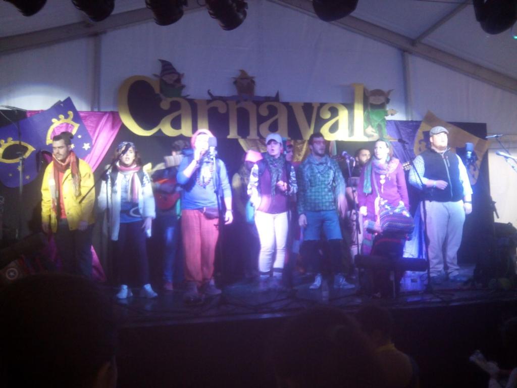 CompMixtaLC's tweet photo. Un año mas en la carpa de nuestro Carnaval Cabeceño! http://t.co/iltQbV9n2A