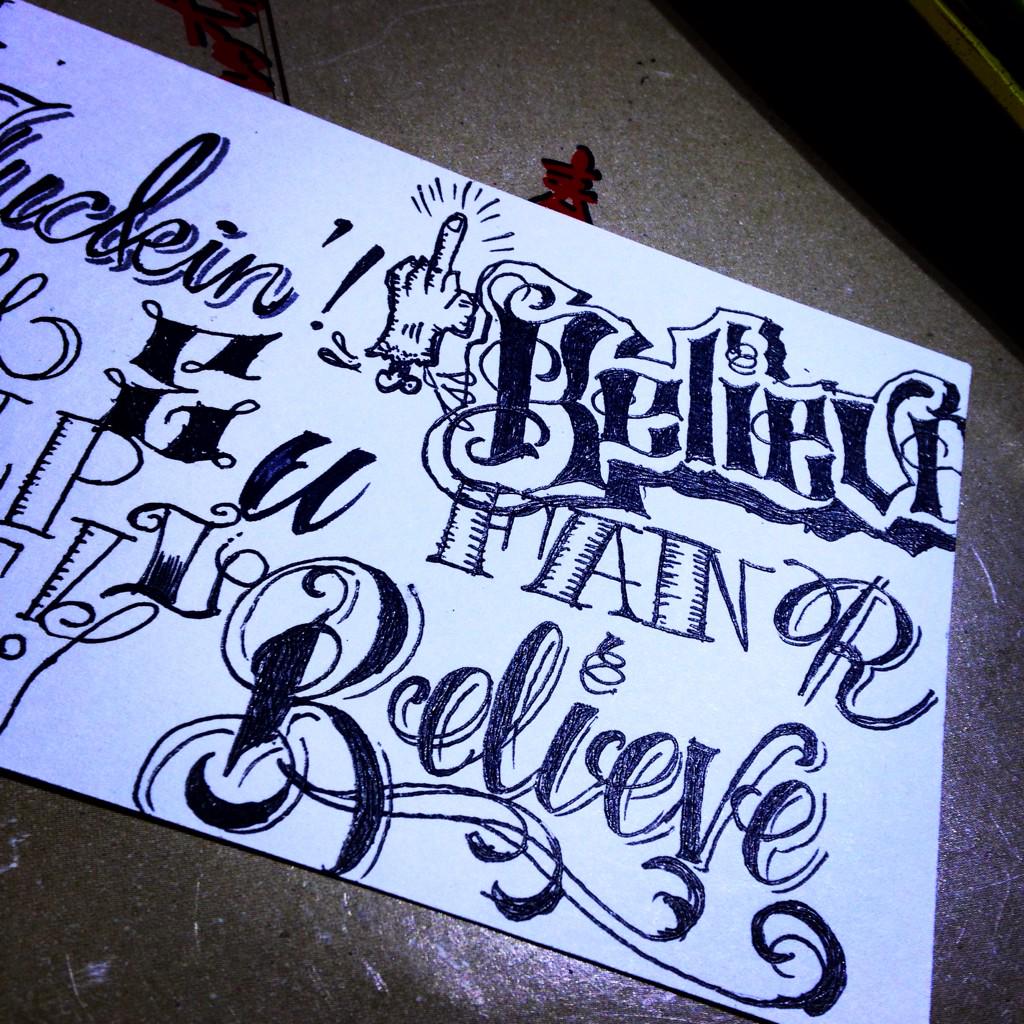 1998myvartsk8's tweet photo. #practie #of #lettering http://t.co/zoy0JQV8Vw