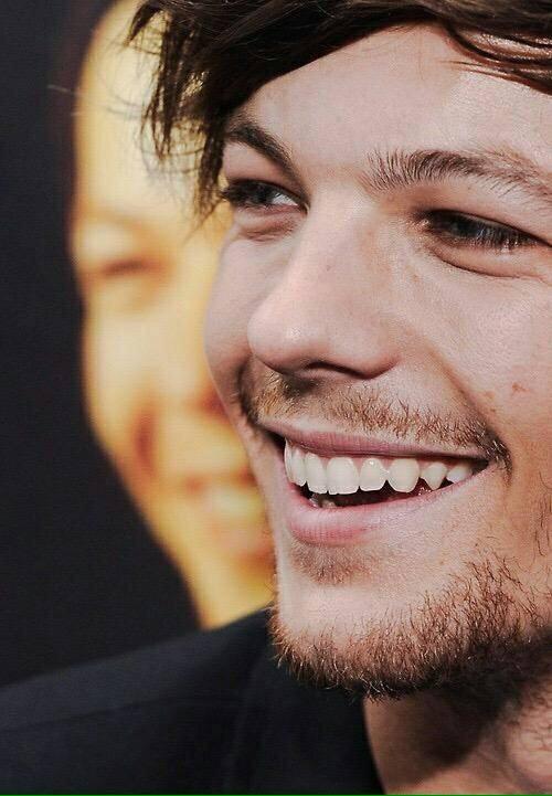 NiallOffHoran1D's tweet photo. @help_ITA @Louis_Tomlinson http://t.co/aKAOFwGA4c