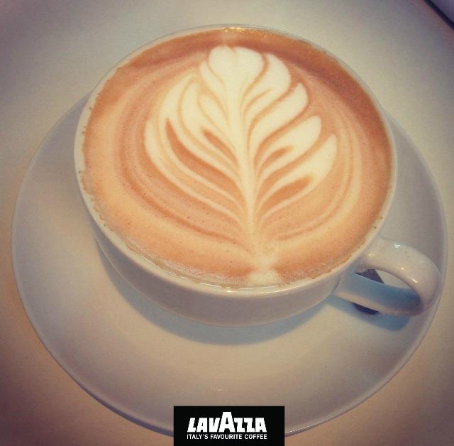 Calling all #fashionistas. Tweet a photo of your Lavazza coffee &amp; be in it to #win tickets to London Fashion Weekend