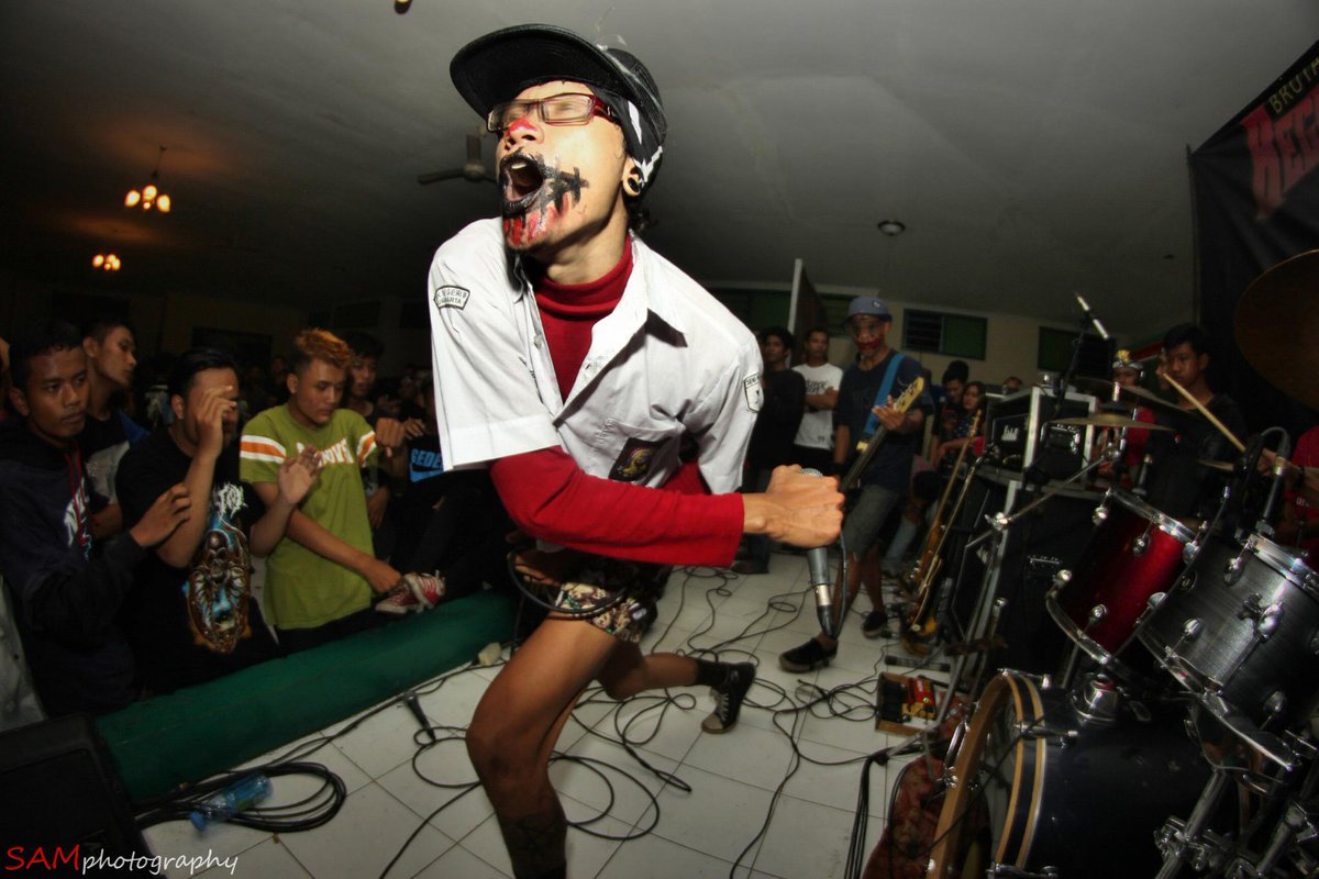 DAGELAN JAWI tweet media