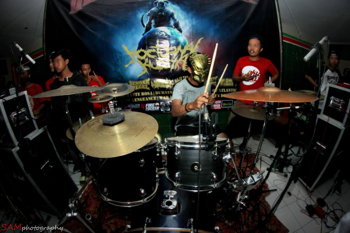 DAGELAN JAWI tweet media