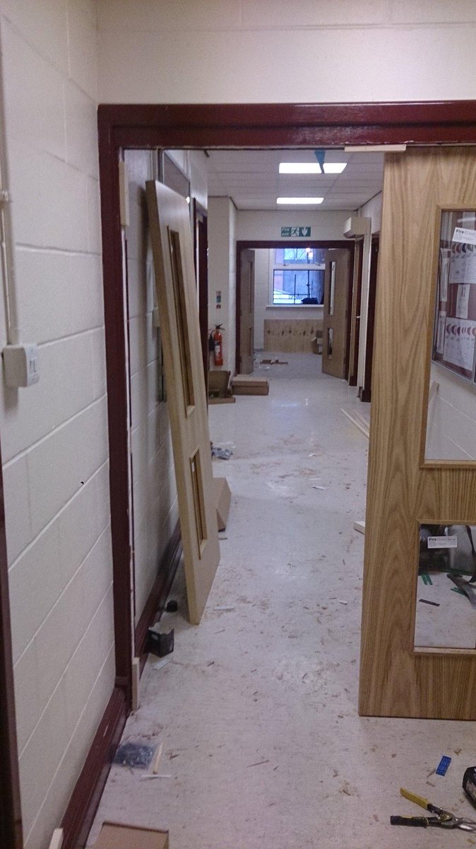 HolyXITHelp's tweet photo. IT3 &amp; IT4 are closed at the moment as it resembles a building site. IT7 &amp; IT8 will be open  from 10:30 this morning. http://t.co/1SeGMSPWfM