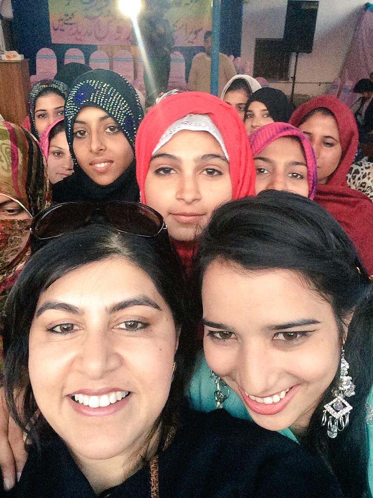 SayeedaWarsi's tweet photo. With the teachers and students of Savayra Skill centres in #Pothwar #Bewal . Supporting vulnerable women http://t.co/ijODzY8JMY