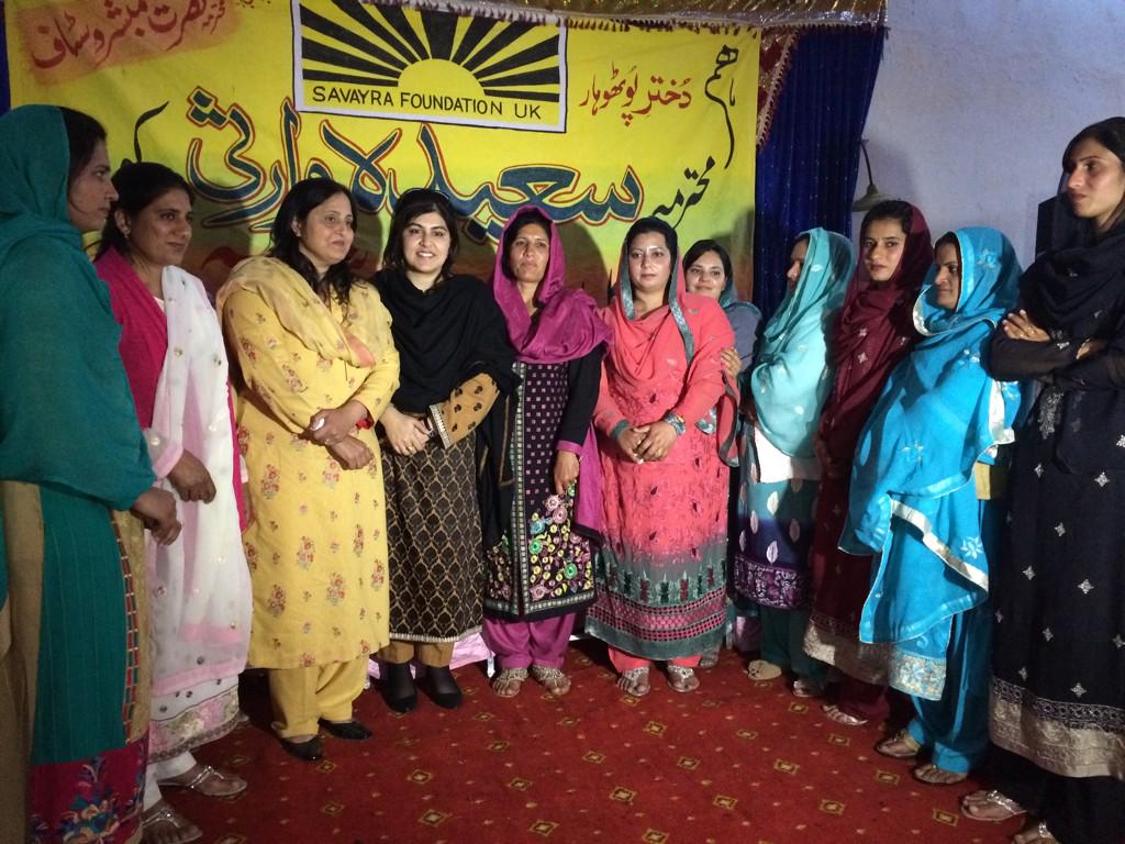 SayeedaWarsi's tweet photo. With the teachers and students of Savayra Skill centres in #Pothwar #Bewal . Supporting vulnerable women http://t.co/ijODzY8JMY
