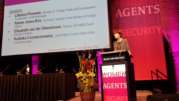 copenhenken's tweet photo. #KingdomNL hosts Amsterdam conference on โWomen, Peace & Securityโ in Peace Operations #UNSCR1325 #RCPO2015 #NAP1325 http://t.co/qrBM5CztfZ
