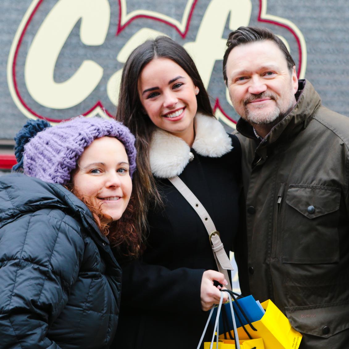 itvcorrie's tweet image. It's @georgiafoote last day - we're missing you already! #byebyegeorgia #byebyekatie