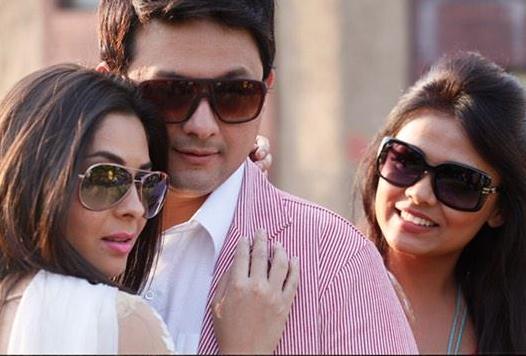 shivasya_sonal's tweet photo. Huge response for #Mitwaa all over Maharashtra.Audience is appreciating &amp; loving this trio.Music, story,film "superb" http://t.co/c5Igt4Dgfn