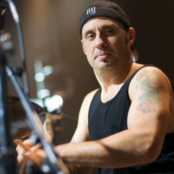 It\s Dave Lombardo from birthday today! Happy birthday Dave!
Any Slayer fans amongst us? 