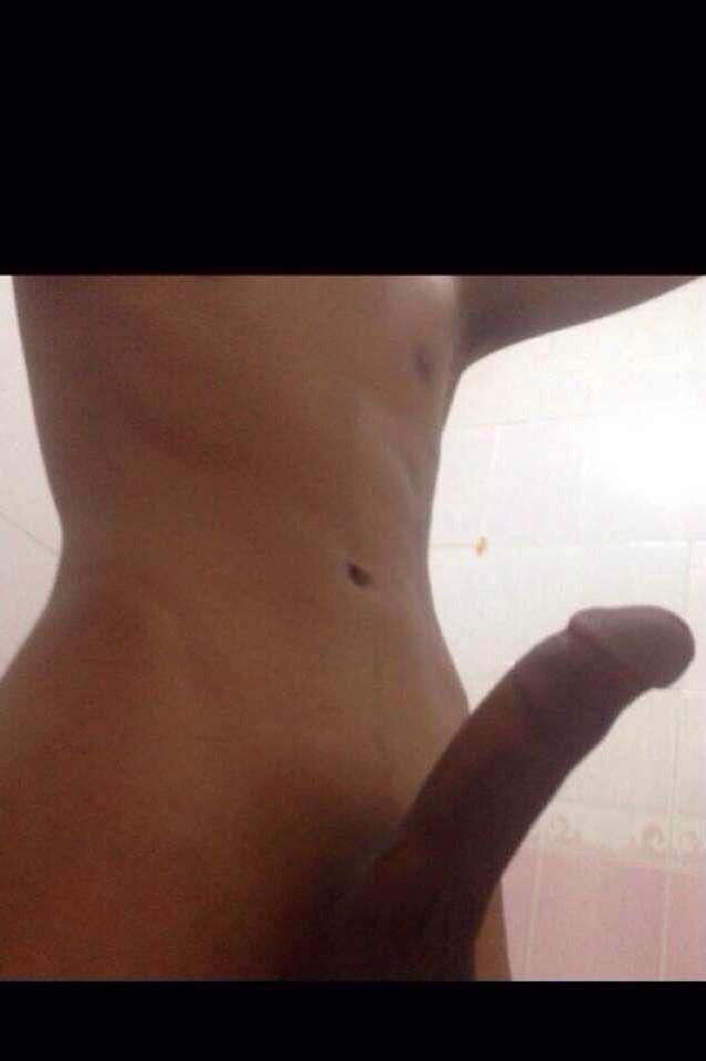 ooosexx's tweet photo. منو يبيه يجي خاص # http://t.co/rxdTKRkGCo