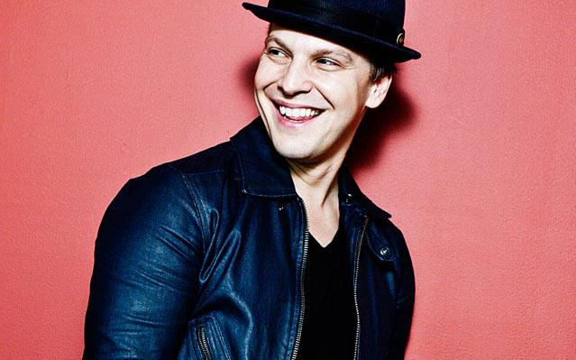 Hj o dia é dele Happy Birthday Gavin Degraw 