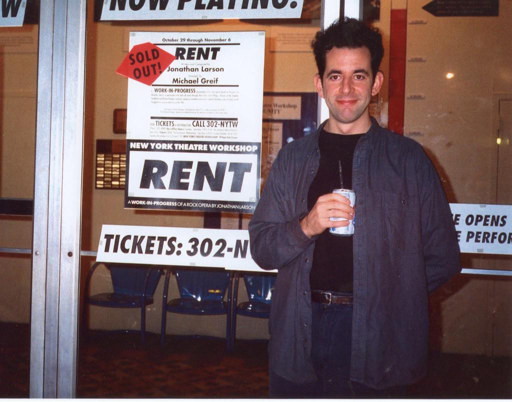 Happy Birthday in heaven to the musical theatre legend Jonathan Larson ! 