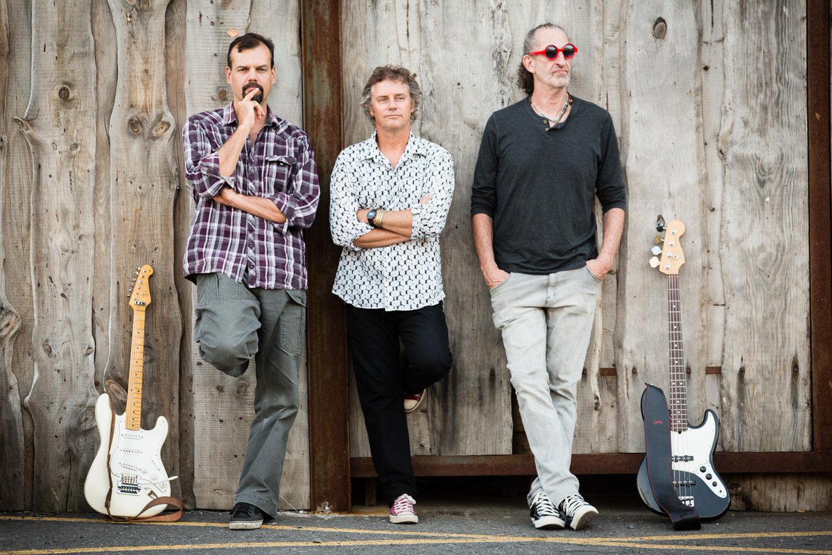 Robin Auld TRIO 6th Feb East London - Old Boys club. Book <a href="/LeeGoldMusic/">Lee Gold</a> <a href="/AlgoaFM/">Algoa FM</a> <a href="/weekendcruiser/">Wild Coast Fm</a>