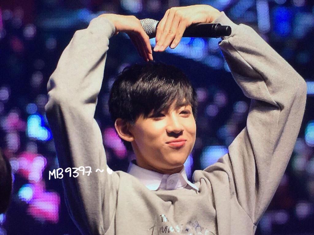 PWR20's tweet photo. บอกเลยว่าเปลี่ยนเมนไม่ลง รักเมน หลงเมน น่ารักแบบนี้มีนางคนเดียว 😍💕👼 #แบมขยี้ใจใส่พริก2เม็ด http://t.co/RknaKEygGJ