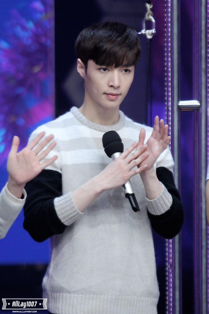 AllLay1007's tweet photo. 150203 happy camp #레이  http://t.co/k1VQdd4sI8 http://t.co/k1VQdd4sI8 http://t.co/k1VQdd4sI8 http://t.co/ItjYYNYlds