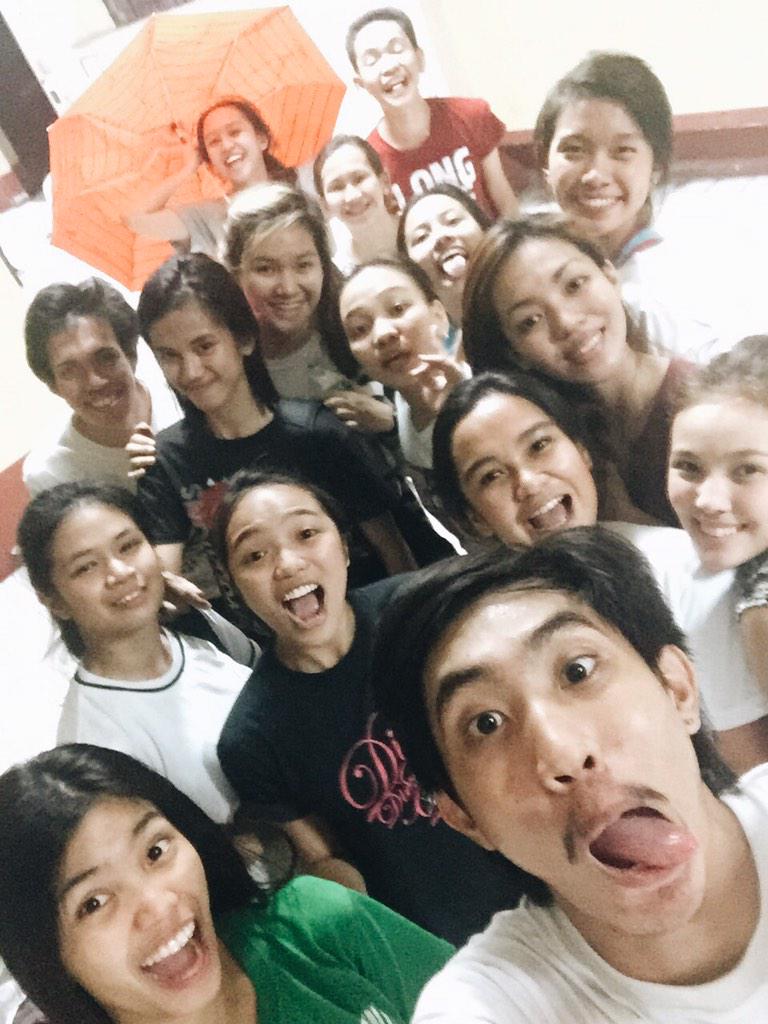ohwemgie's tweet image. JGH🙌 waaahh soliiiid!!!! Ang sarap maging Indayog🌟!!!!!❤️😍🙌 #Batch20 #kakaibatch #kakaluka #kakagutom 😂