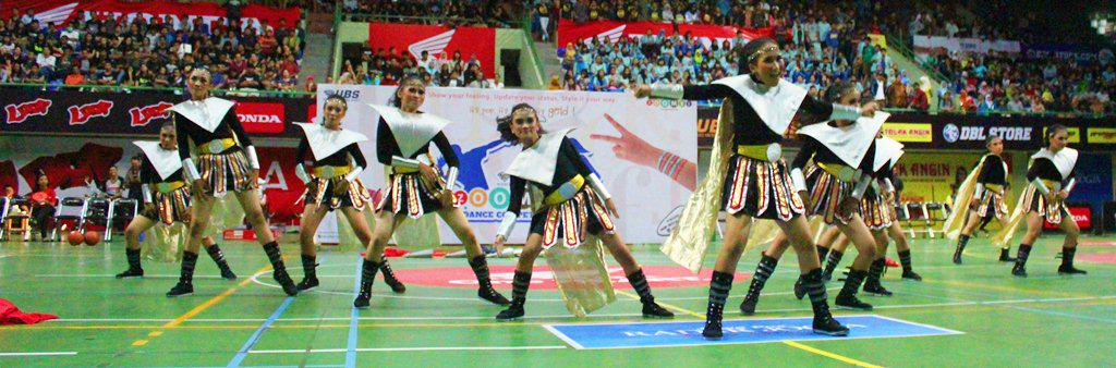 DBL_JOGJA's tweet photo. Top 10 #UBSZooMeeDanceCompetition empat terakhir... duh makin maleh makin energic! http://t.co/utUkhLoh3b