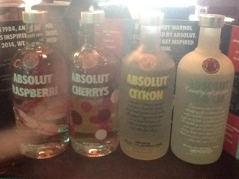 Theeagle_pub's tweet photo. Flavoured vodka? ABSOLUTELY! #absolutevodka #andywarhol http://t.co/Q0GQRmZzj6