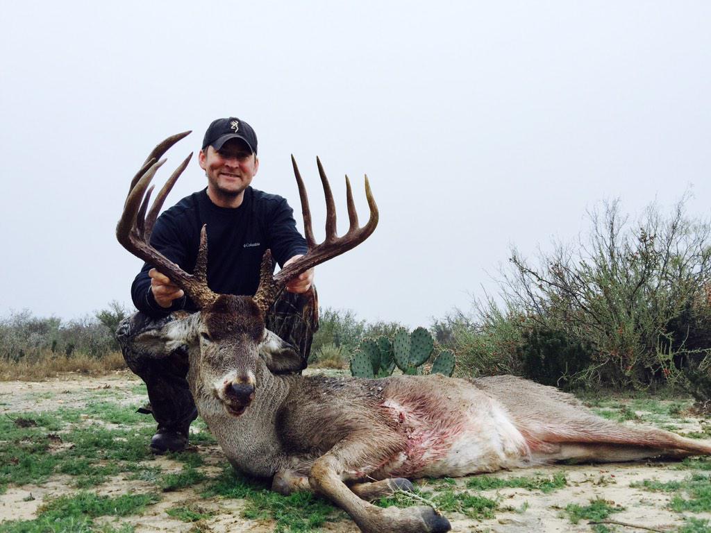 PossumKickers's tweet photo. Amazing week for the PK team to get to witness a hunt like this. Congrats Brad on your 180 inch buck! #seewhatwesee http://t.co/Od6nkKqFnW