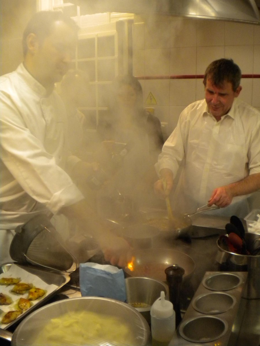 CESAMCOMMUNITY's tweet photo. Séminaire Interne d'Hiver de #CESAMES : la #Cuisine un projet d'#architecture http://t.co/AxAAppZ8w6