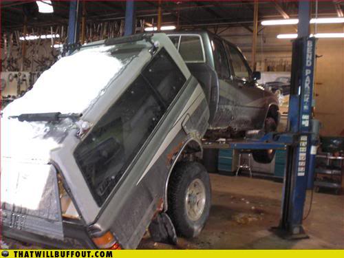 WaxoylTreatment's tweet image. Don't let your car end up like this. Call us for #waxoyl #rustproofing #leamingtonspa #coventry #warwick #rugby