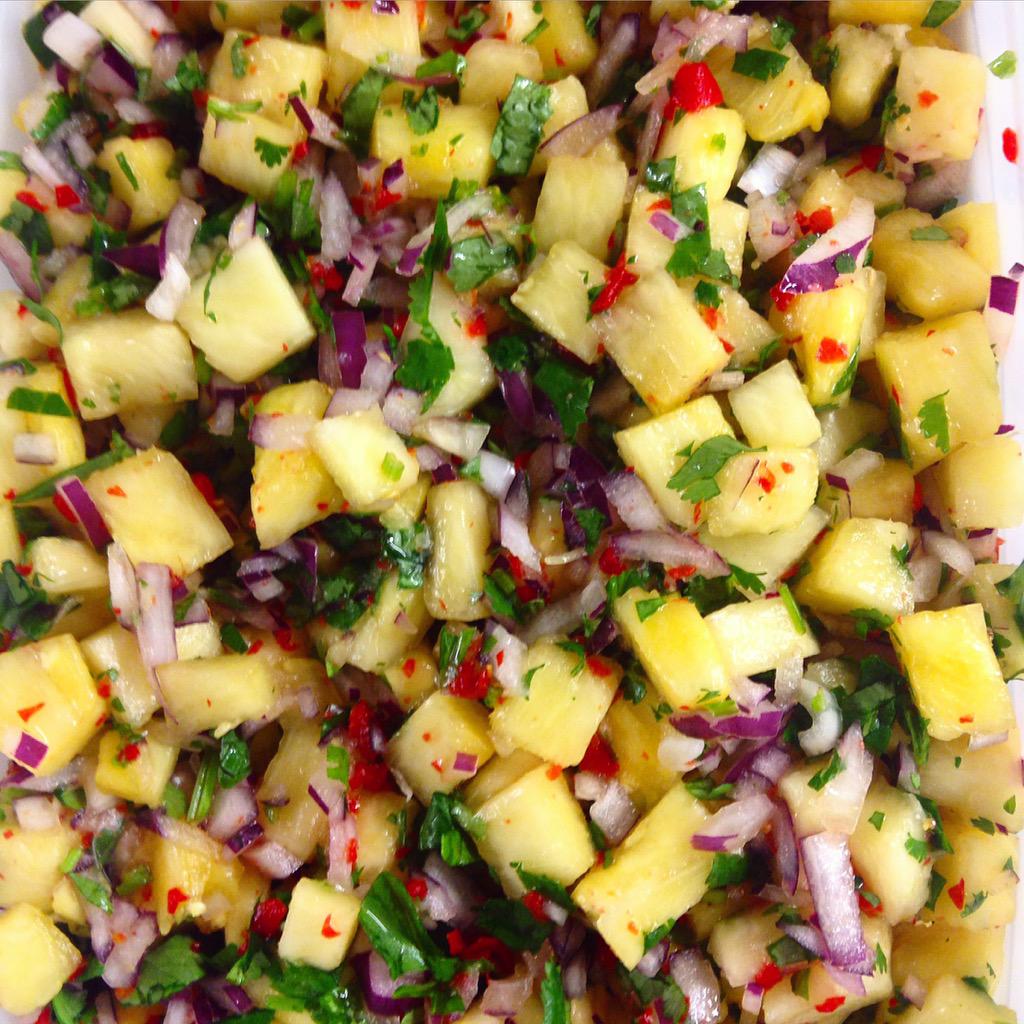 For those who like a lil' bit of spice, you need to try our Pineapple Habenero salsa! #fruity #extrahot #extraspicy