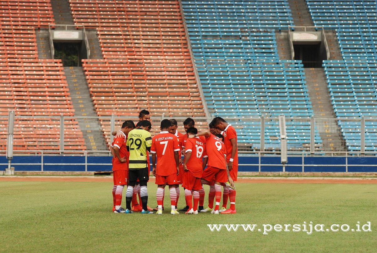 Persija_Jkt's tweet photo. Kalahkan Barito, Macan Masih Terus Berbenah: http://t.co/3mnU7AtFCF #GuePersija. http://t.co/4OQmBFIMbr