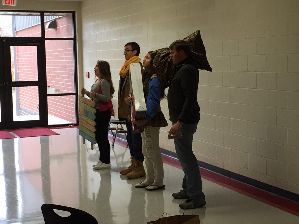CFAForensics's tweet photo. Tuesday Morning Live! Group Sketch Comedy in Forensics this morning! #cfaforensics #familymatters http://t.co/CZsq9PXj0A