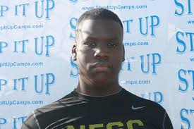 NMU_Football's tweet photo. That's right folks... ANOTHER OL. Florida Boy Rochelin Romain @rochelinromain is officially a Cat! #Trenches http://t.co/i1uFs5cQGQ