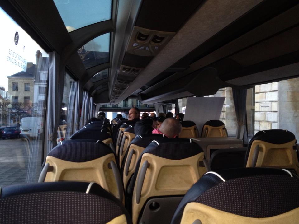 AUDOMAROSE's tweet photo. Départ du chèque pour le Centre Oscar Lambret. Merci aux cars Bereyne. Merci à tous !!! http://t.co/WhpYpCXxJo