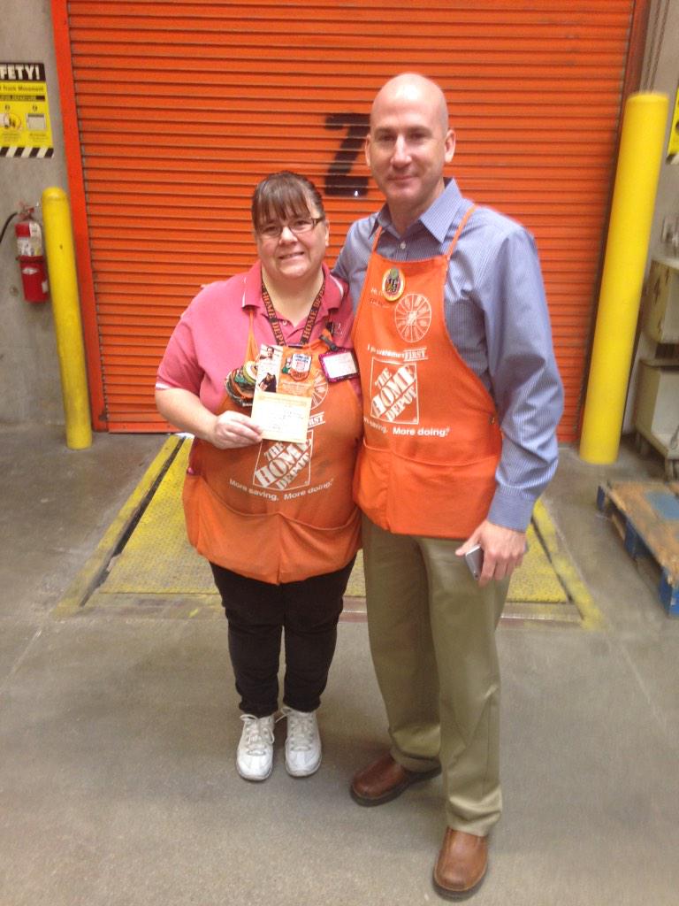 Another Great Ops walk with the receiving crew. Thanks Sharon and Jake. <a href="/HDJoeCalder/">Joe Calder</a> <a href="/SantiBernardez/">Santiago Bernardez</a> <a href="/drew_carpenter/">Drew Carpenter</a>