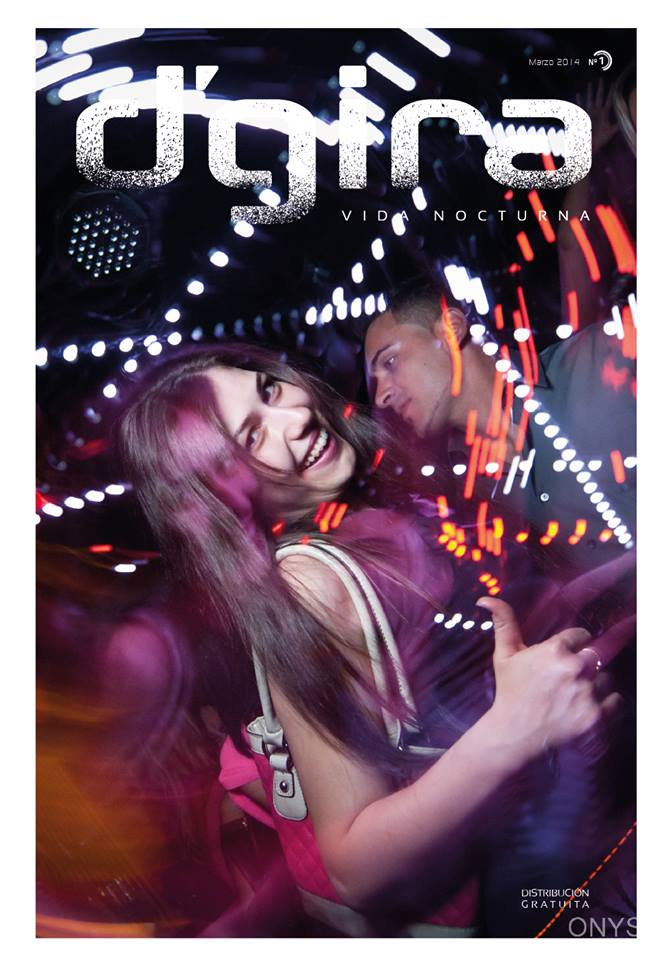 Marijo854's tweet photo. ¡Llega la guía que le faltaba a Buenos Aires! Síguenos @DGiraRevista Una revista para ver y dejarse ver!!! http://t.co/r6YjljpUFR
