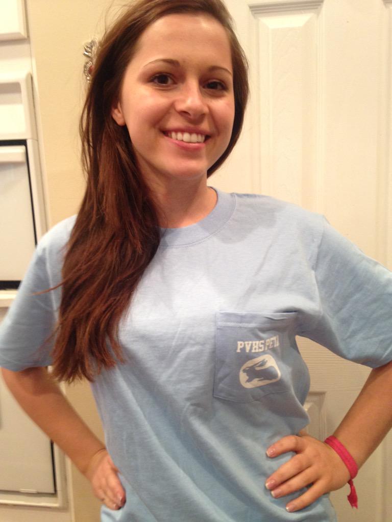 TAMMYBARR's tweet photo. @peta go Chloe!! http://t.co/OK9oGCBiFB