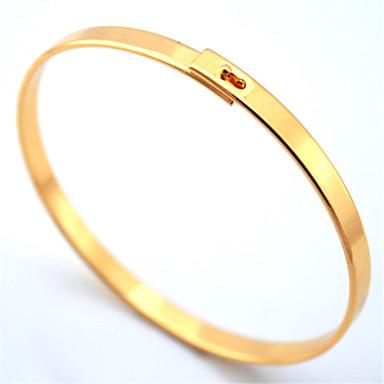 guyoftherings's tweet photo. Cute Simple Design Women's Bangle 18K Chunky Gold #jewelry http://t.co/6QlxgtkHWz http://t.co/X04Iy5kphg