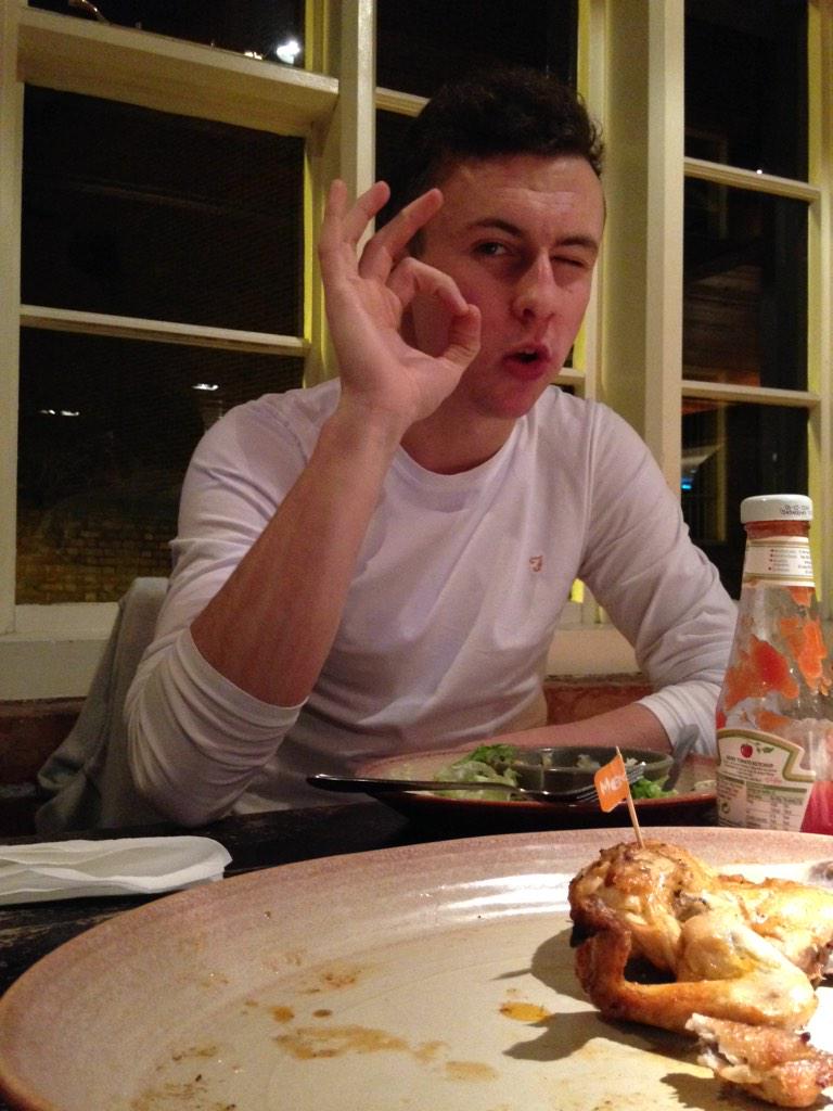 BestDeclan's tweet photo. Cheeky nandos👌 http://t.co/nIkjxLZt4C