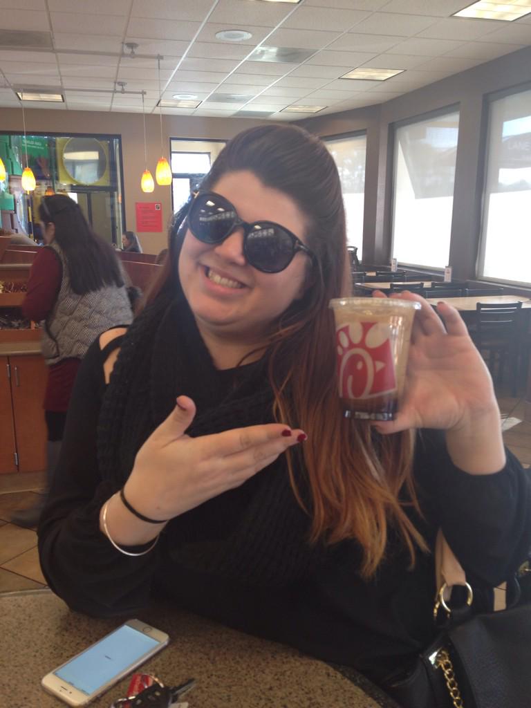 CfaSpCrossing's tweet photo. @ItalianPrncssa1 just got her free iced coffee and she looks fabulous doing it!! #cfaspc #coffeewithastory http://t.co/JAz0rpLZFz