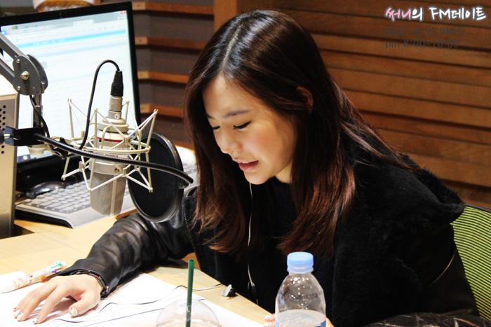 [OTHER][06-05-2014]Hình ảnh mới nhất từ DJ Sunny tại Radio MBC FM4U - "FM Date" - Page 30 B9BJMxaIUAEBDFa