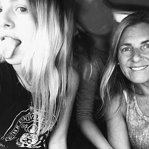 delfichait1's tweet photo. La mama ➕linda😍 http://t.co/RiC4ilGdak