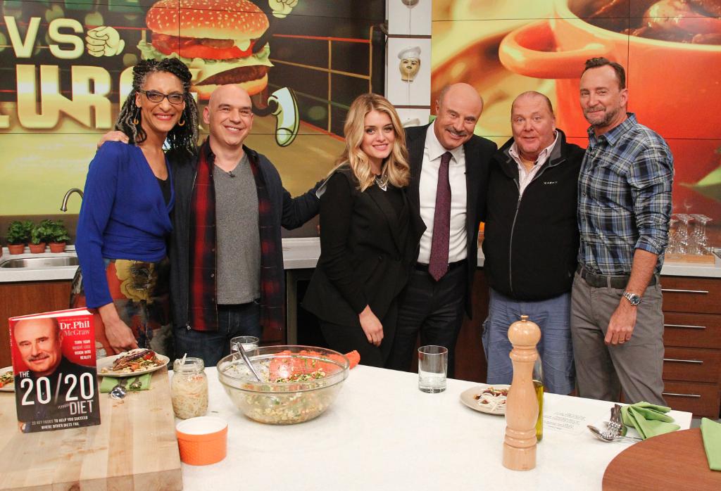 thechew's tweet image. Today, #TheChew will help you decide to save or splurge with guest @DrPhil!