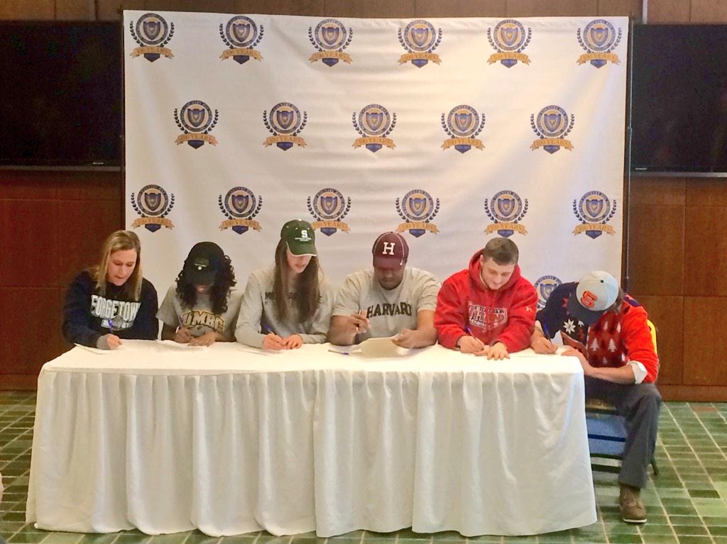 dcdsclassof2015's tweet photo. DCDS class of 2015 athletes making it official!! #SigningDay2015 http://t.co/JrIpEiJXrp