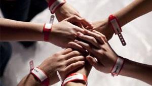 monteeiberique's tweet photo. La série #Lesbraceletsrouges est de retour sur @numero23tv 
http://t.co/0cbkfPy6Rn
@espinosa_albert 
#PulserasRojas http://t.co/tbh6BGhDlW