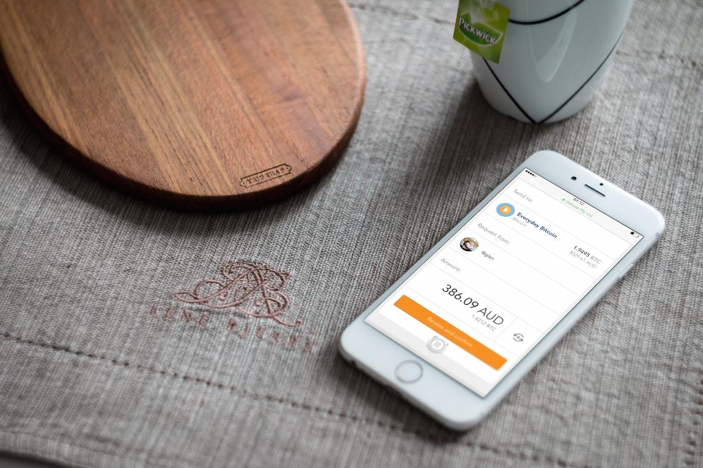 Clipono's tweet photo. RT @ForbesTech: CoinJar has released an iOS app for peer-to-peer #Bitcoin: http://t.co/GC9YRLBOSE http://t.co/QHn4axPG1A