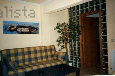 InmoVargas's tweet photo. PRECIOSO PISO CERCA DEL SARDINERO 3 HABITACIONES, CALEFACCIÓN Y ASCENSOR, 450 EUROS, COMUNIDAD INCLUIDA http://t.co/aB1uAAkY4g