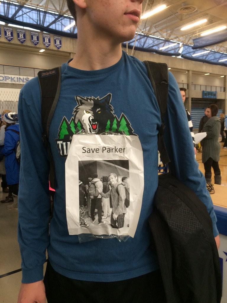 HHSSchoolStore's tweet photo. Students band together after valued employee @pbeakk falls ill #SaveParker http://t.co/itLMfYIq72