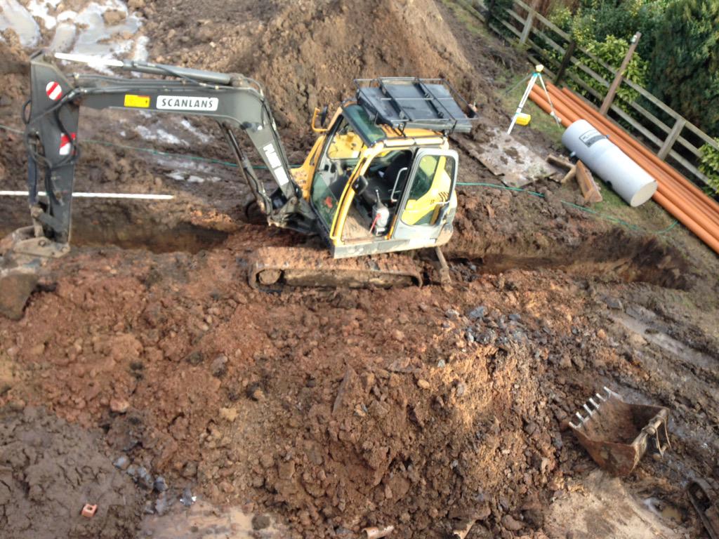 An <a href="/ScanlansHire/">Scanlans Hire Ltd</a> machine on one of our #drainage #landdrain #soakway jobs in #Nantwich #cheshire