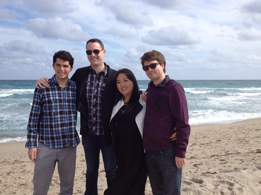 JeremyCSQ's tweet image. A day off in winter paradise with @CalidoreSQ in West Palm Beach!