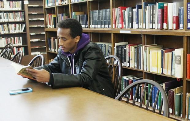 '<a href="/UWDreamProject/">UW Dream Project</a> inspires others to dream bigger. <a href="/matterstojulie/">Julie Linn</a> has the story goo.gl/2xhOry