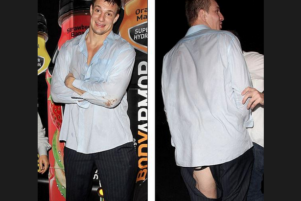 BleacherReport's tweet photo. This just in, Gronk parties hard—Patriots TE ended his night with pants completely ripped http://t.co/lScdLdZ5qV http://t.co/Mgm5CSu0z9